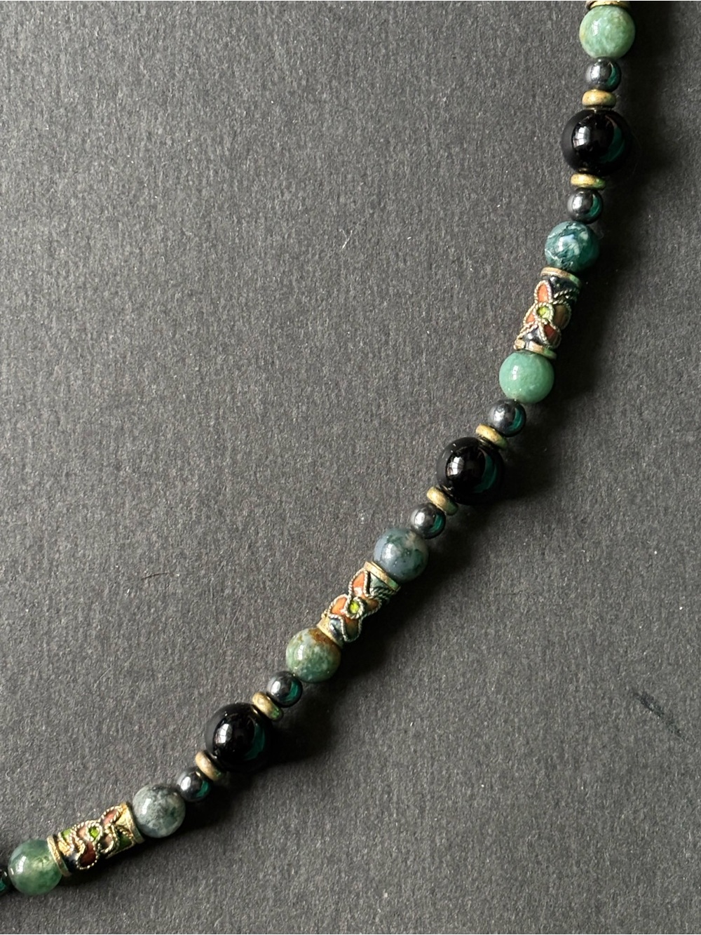 Vintage Jade Onyx Hematite Necklace | Cloisonné Bead Gold Clasp | 18 IN - Picture 4 of 6